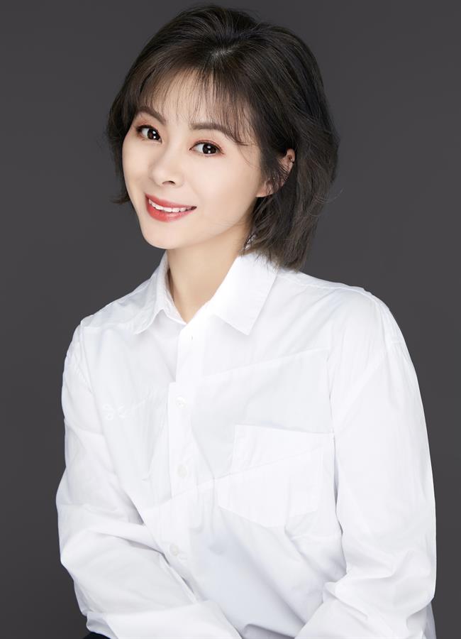 2.柴轶佳.jpg 2.柴轶佳.jpg